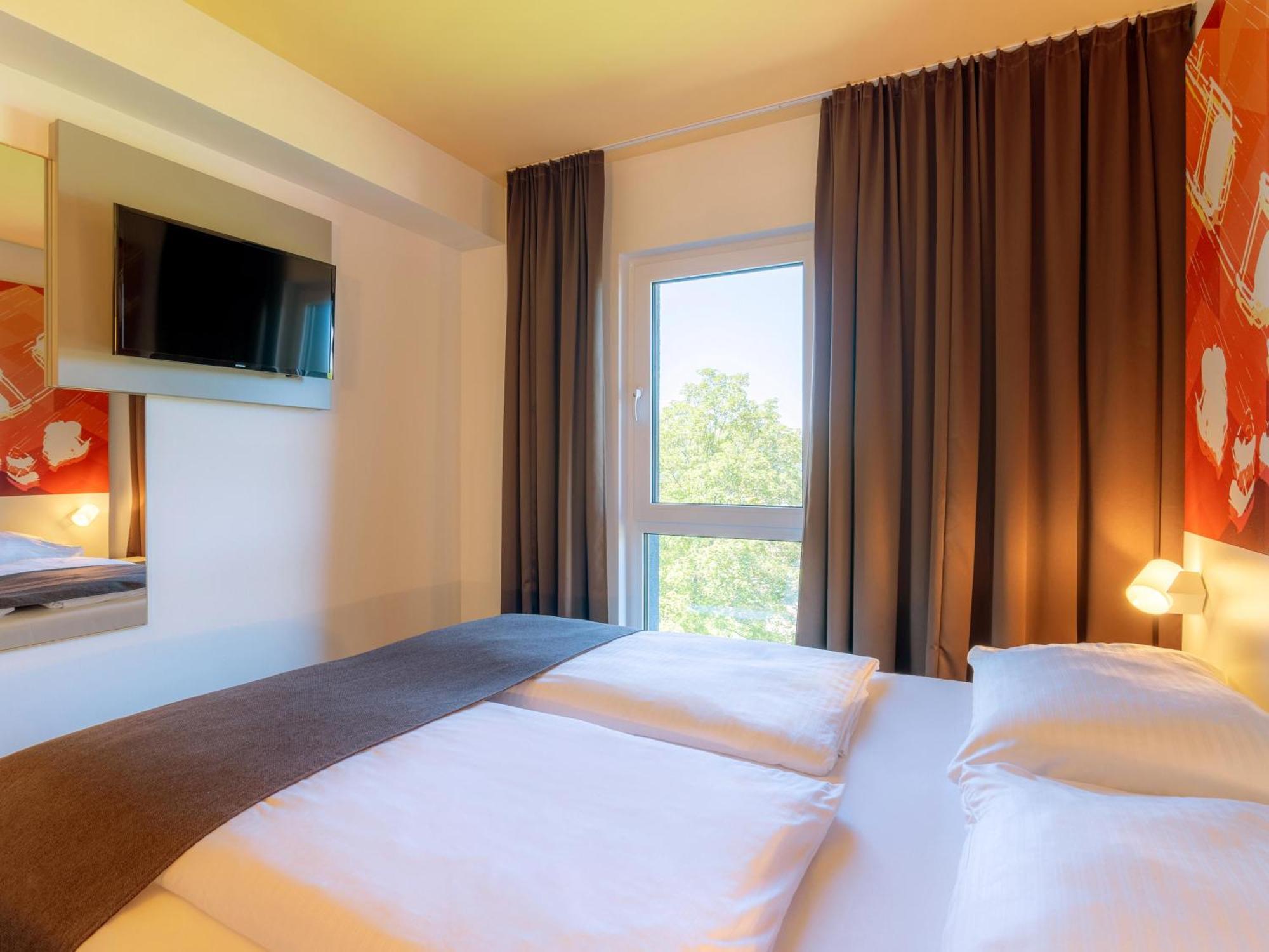 B&B Hotel Stuttgart-Bad Cannstatt Kültér fotó
