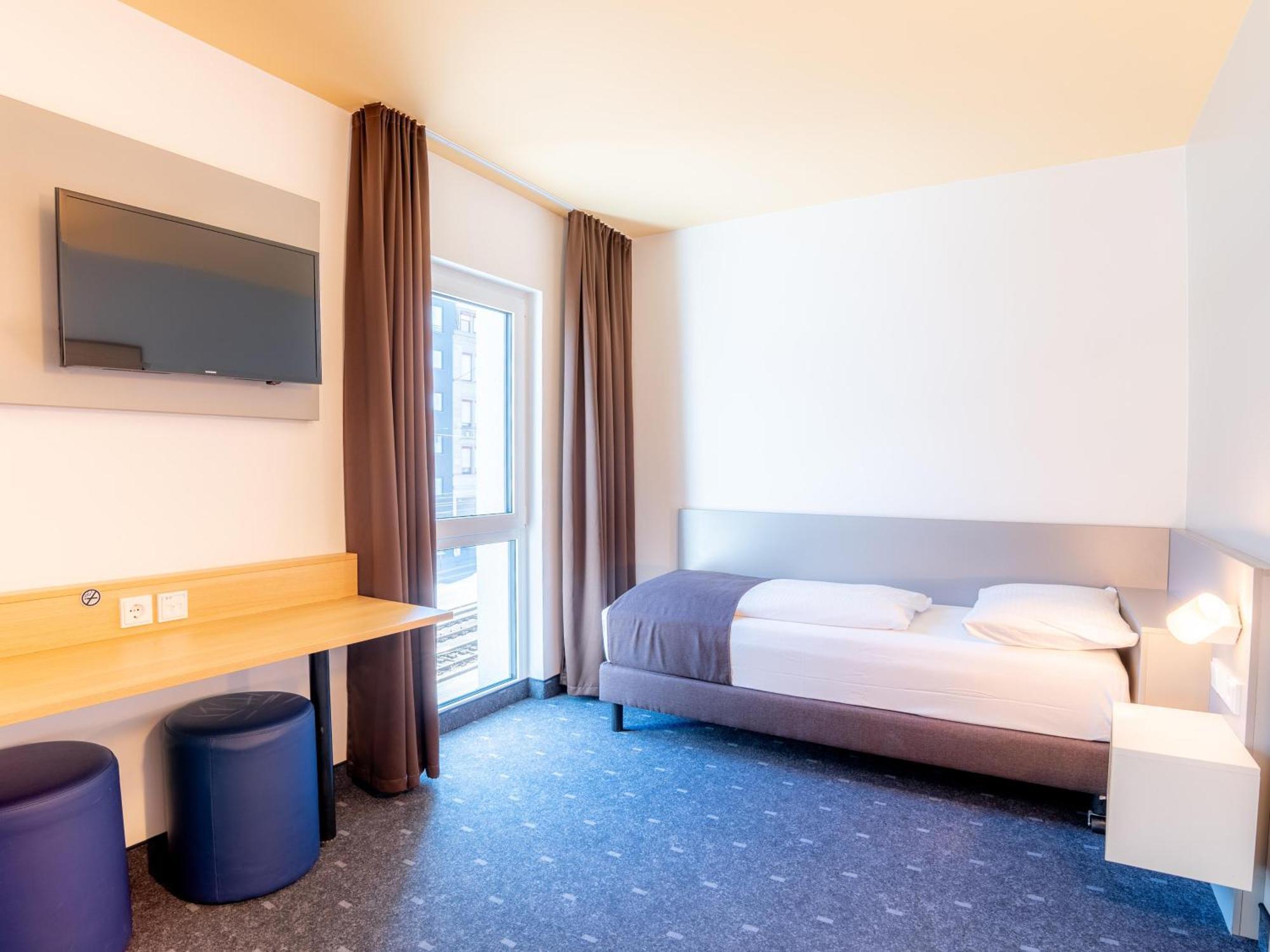 B&B Hotel Stuttgart-Bad Cannstatt Kültér fotó